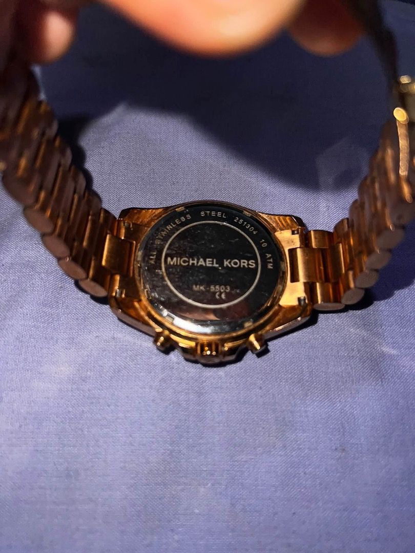Preloved watches (Category: Women's Watches) located in Caloocan City. Submitted by mherckyyragkee (Listing ID 1467780417, Image 2). Description: • Michael Kors watch (Rose Gold) - Glass face has a crack - ₱1k • Coach watch - lace needs cleaning - ₱1k • Apple watch - needs activation lock bypass - ₱1.5k • Relic - moist on glass - ₱500 • Juicy couture - no lace - ₱300 • G-shock - needs cleaning - ₱300.