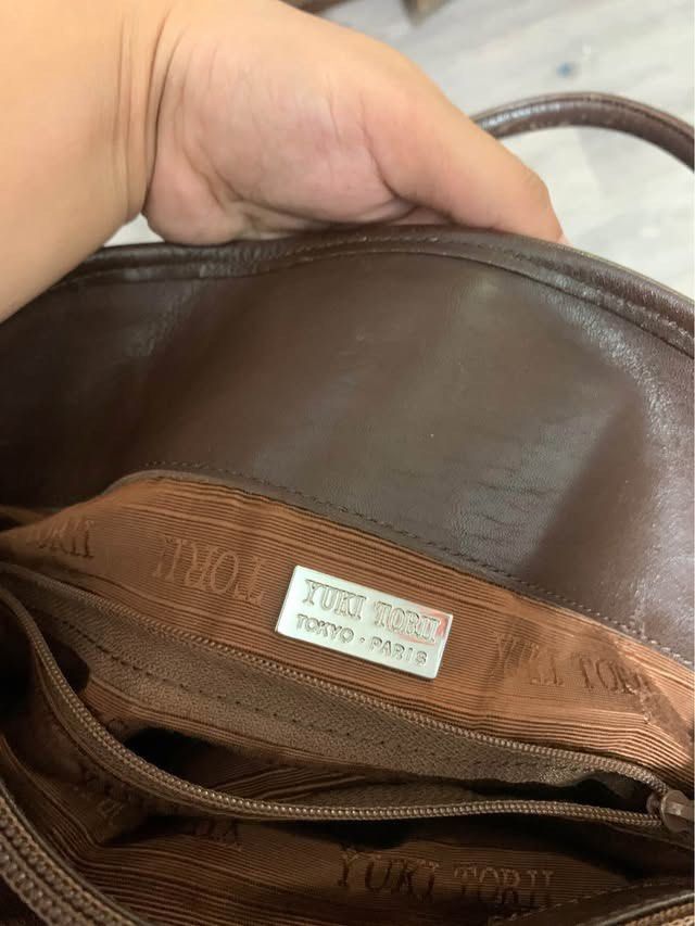 preloved Yuki Tori handbag (Category: Shoulder Bags) located in Manila. Submitted by clevercat_9739eb (Listing ID 1467639357, Image 2). Description: with visible peeling on handles due to use & storage (see photos) but still sturdy and usable ⭐️⭐️ price is negotiable, just send a pm! *authenticity not guaranteed.