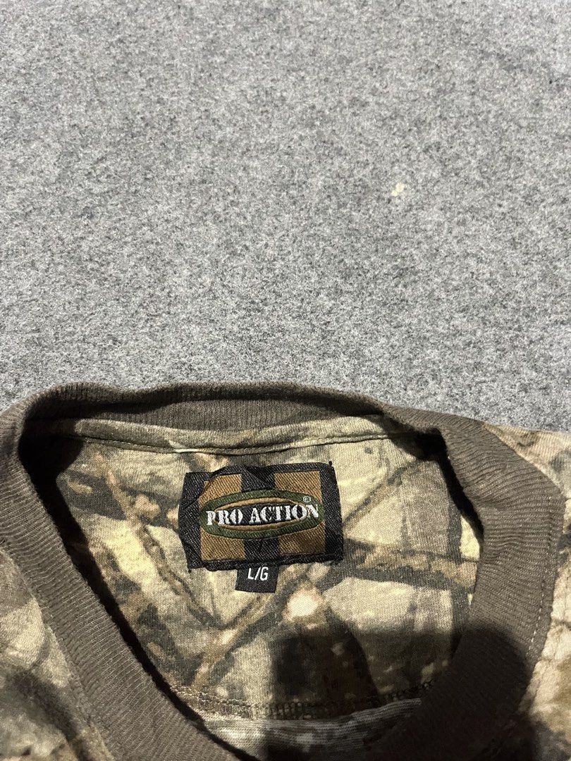 Pro action Realtree tshirt (Category: Tshirts & Polo Shirts ) located in Lapu Lapu. Submitted by jhonrener41426 (Listing ID 1467712318, Image 3). Description: Size large Dimes 22x28 Excellent condition Color rate 9.8/10 Authentic Issue none .