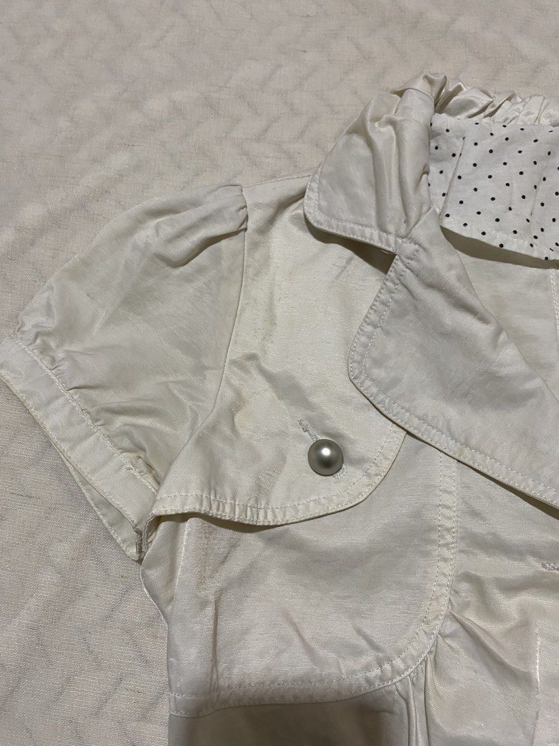 Puff-Sleeve Cropped Bolero Jacket (Category: Coats, Jackets and Outerwear) located in Marilao. Submitted by kyssmarila (Listing ID 1467739034, Image 3). Description: — Size: XS-S — Condition: 9/10 — Material: 100% Cotton — Color: off-white — Issue: minimal stain.