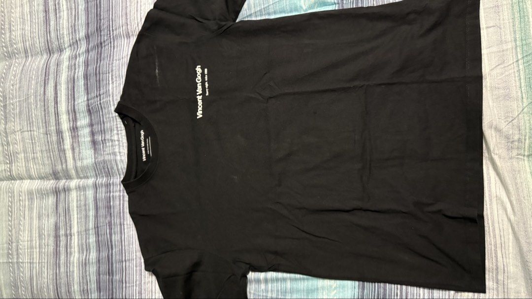 Pull&Bear Vincent Van Gogh Starry Night T-Shirt (Category: Tshirts & Polo Shirts ) located in Quezon City. Submitted by kobeeeee_12 (Listing ID 1467642809, Image 1). Description: - Brand: Pull&Bear - Color: Black - Design: Vincent Van Gogh Starry Night print on back with small chest detail - Fit/Size: Crew neck, short sleeves, Size M (EUR/USA) - Origin: Made in Turkey - Condition: Clean piece overall.