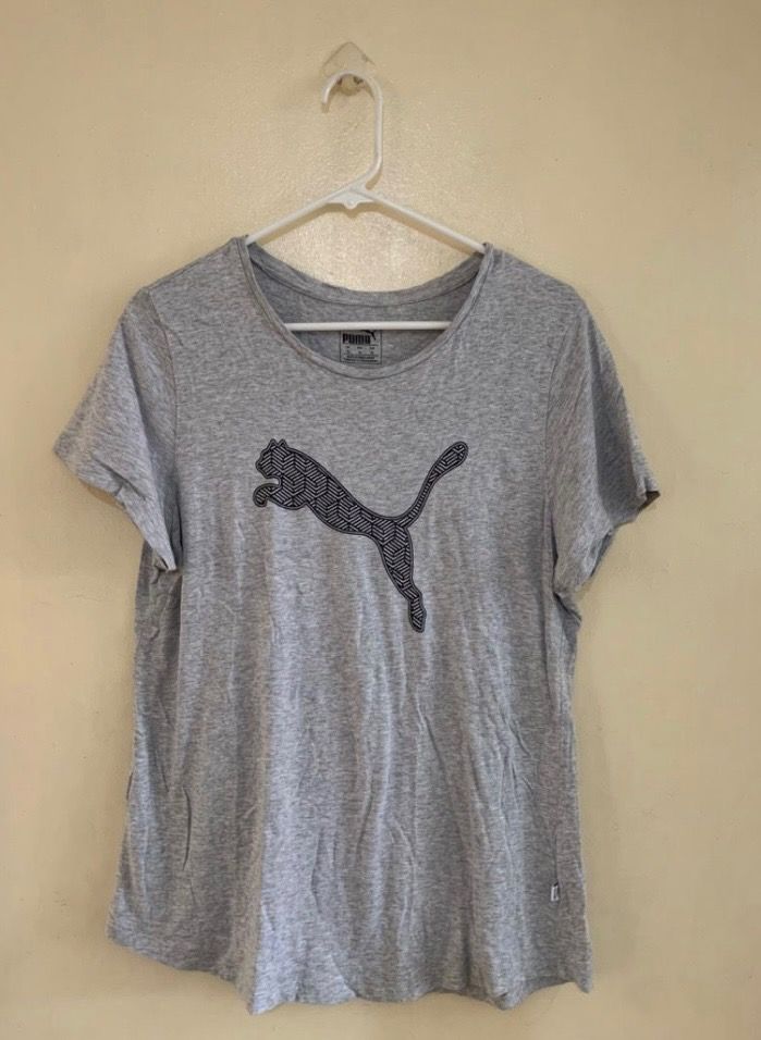 Puma Shirt Womens (Category: Shirts) located in Valenzuela. Submitted by clickandshoppreloved (Listing ID 1467617222, Image 1). Description: Puma Shirts Womens Onhand, Original XL Ontag, (26.5L x 18.5W) (Excellent Condition, Good As New).