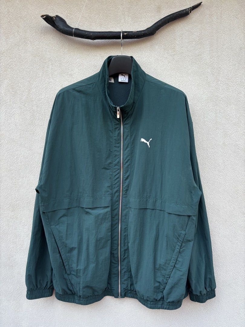 Puma Track Jacket (Category: Coats, Jackets and Outerwear) located in Baybay. Submitted by thrift.ed2023 (Listing ID 1467676628, Image 1). Description: Puma Track Jacket XL to XXL 27x31 No Issue Need Wash Good as New.