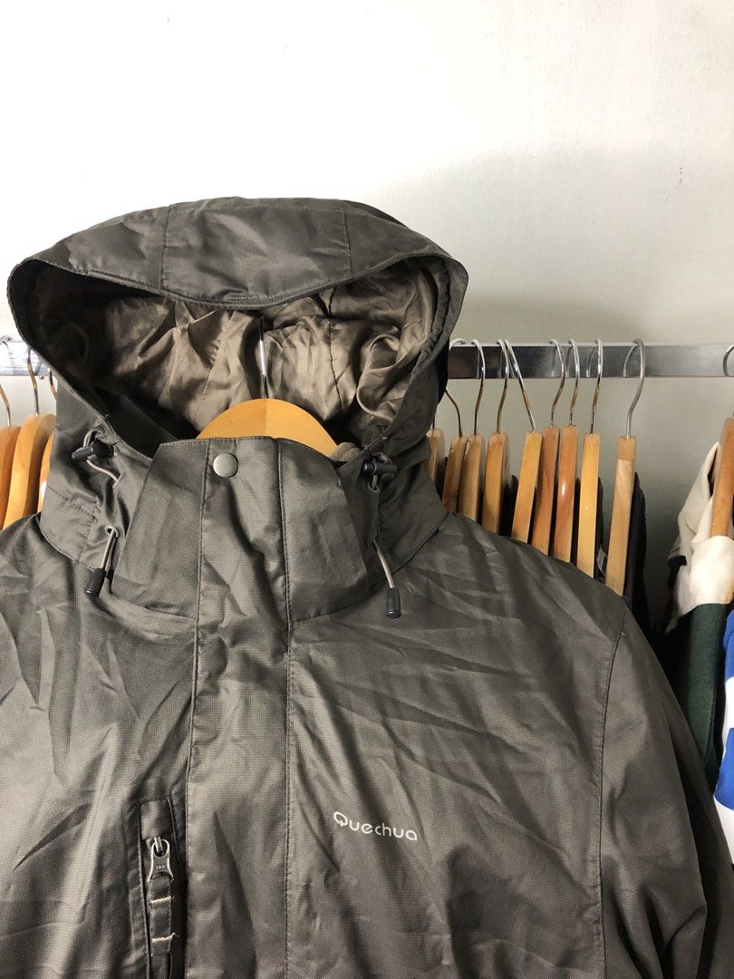 QUECHA GORPCORE JACKET (Category: Tshirts & Polo Shirts) located in Kuala Lumpur. Submitted by j4nstoreee (Listing ID 1467716721, Image 2). Description: MEASUREMENT PIT : 21 LABUH : 28 CONDITION : 9/10 ADA SYSTEM NOVADRY SESUAI BUAT HIKING OUTDOOR IG : j4nstoreee WS : 0177911535 TT : j4nokrock.