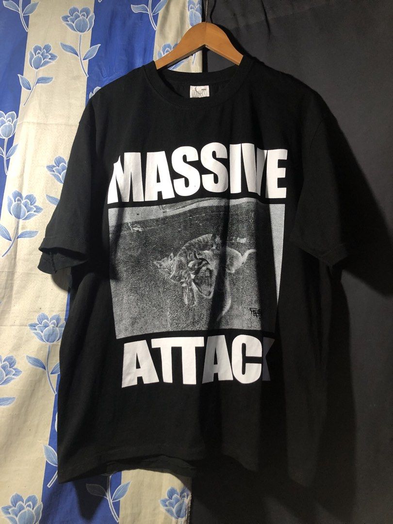 RADIO HI (Category: Tshirts & Polo Shirts ) located in Manila. Submitted by new_yessirr (Listing ID 1467697663, Image 1). Description: RADIO HI XL ON TAG GOOD CONDITION 900 + SF THREATS TNT HOOLIGANS CINEMASUN HYSTERIA VESTIGIAL .