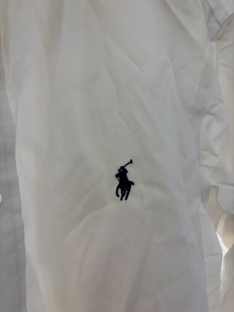Ralph Lauren Buttondown (Category: Tshirts & Polo Shirts ) located in Baguio. Submitted by usedcondition (Listing ID 1467633434, Image 3). Description: 22x29 fits large-xl Men.