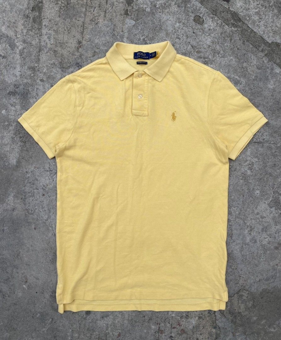 RALPH LAUREN CUSTOMIZED POLO (Category: Tshirts & Polo Shirts ) located in Manila. Submitted by lunaras_declutter (Listing ID 1467718421, Image 1). Description: MEDIUM GOOD AS NEW CONDITION NO ISSUE AUTHENTIC 10 COLOR RATE.