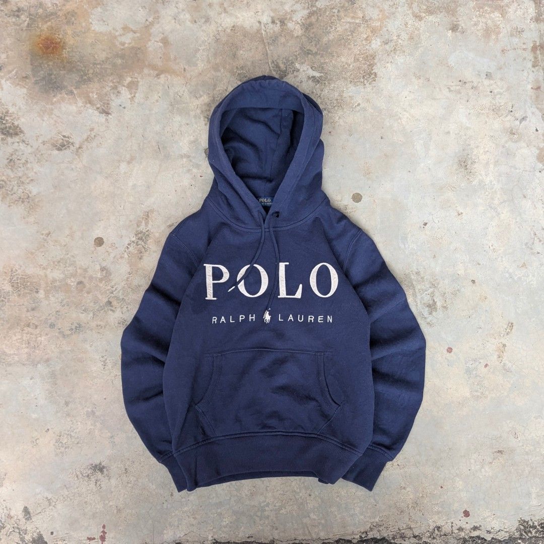Ralph Lauren hoodie (Category: Hoodies) located in Ozamiz City. Submitted by drithrft (Listing ID 1467718809, Image 1). Description: rl hoodie (xs on tag) Dimensions (inches) Width - 19.5 Length - 23 Condition - 9/10 Issue - slight fade near hood - minor lints.