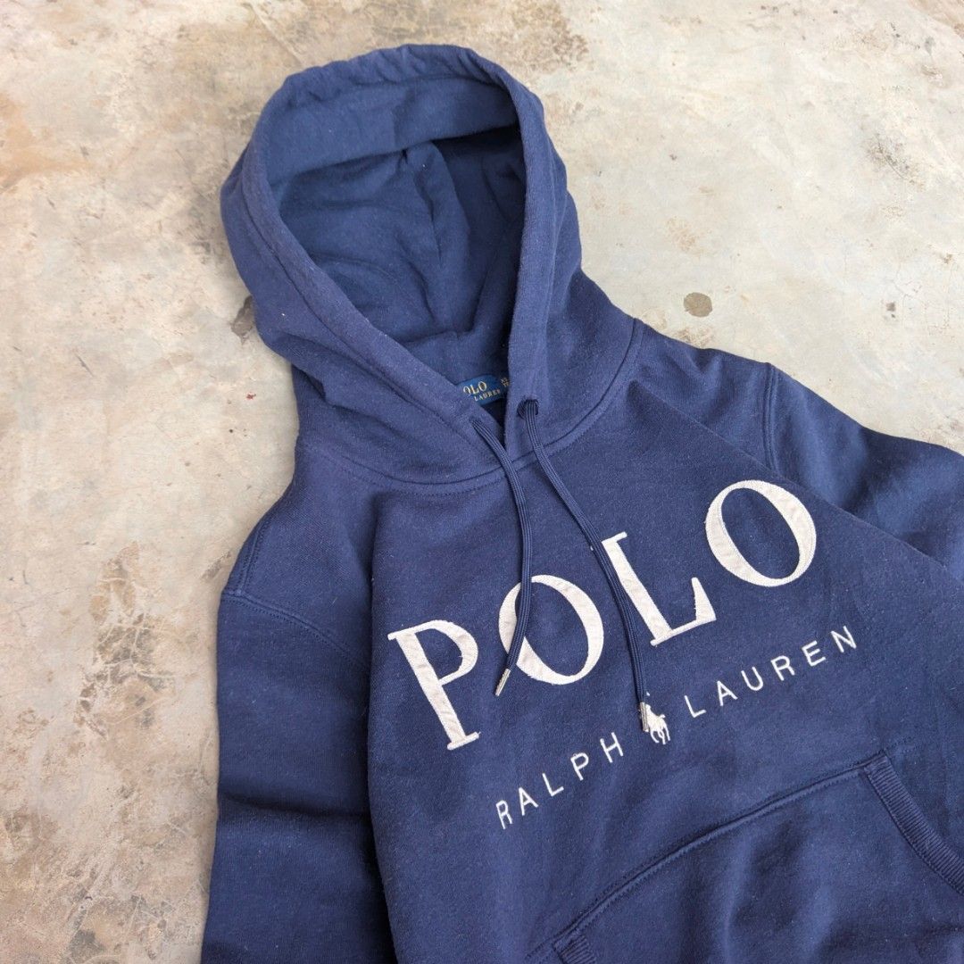 Ralph Lauren hoodie (Category: Hoodies) located in Ozamiz City. Submitted by drithrft (Listing ID 1467718809, Image 2). Description: rl hoodie (xs on tag) Dimensions (inches) Width - 19.5 Length - 23 Condition - 9/10 Issue - slight fade near hood - minor lints.