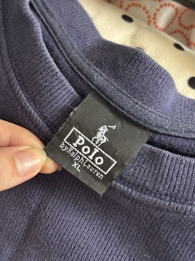 Ralph Lauren Navy Blue Sweater (Category: Coats, Jackets and Outerwear) located in Quezon City. Submitted by chrissie__ (Listing ID 1467692160, Image 3). Description: ▪️Thrifted ▪️Thick Cotton ▪️ Well-used.