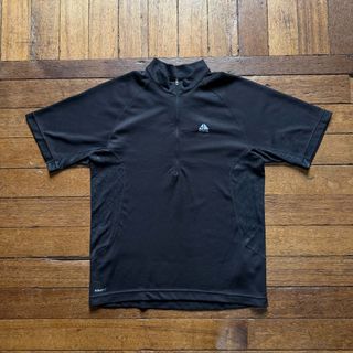 (Category: ) located in . Submitted by thriftwears_03 (Listing ID 1467782562, Image 1). Description: .