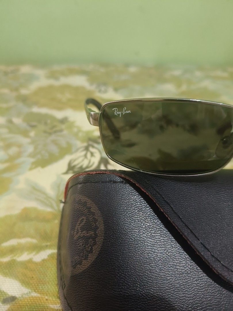 RAY BAN 3194 005 (Category: Sunglasses & Eyewear) located in Caloocan City. Submitted by cahidalgo2 (Listing ID 1467627546, Image 2). Description: Original Rayban 3194 Sunglasses Selling my authentic Ray-Ban RB 3194 005 Size 59 millimeter lens width at 17 millimeter bridge width Inclusion : with Rayban Case Can do meet ups, URDANETA and BAGUIO area only.