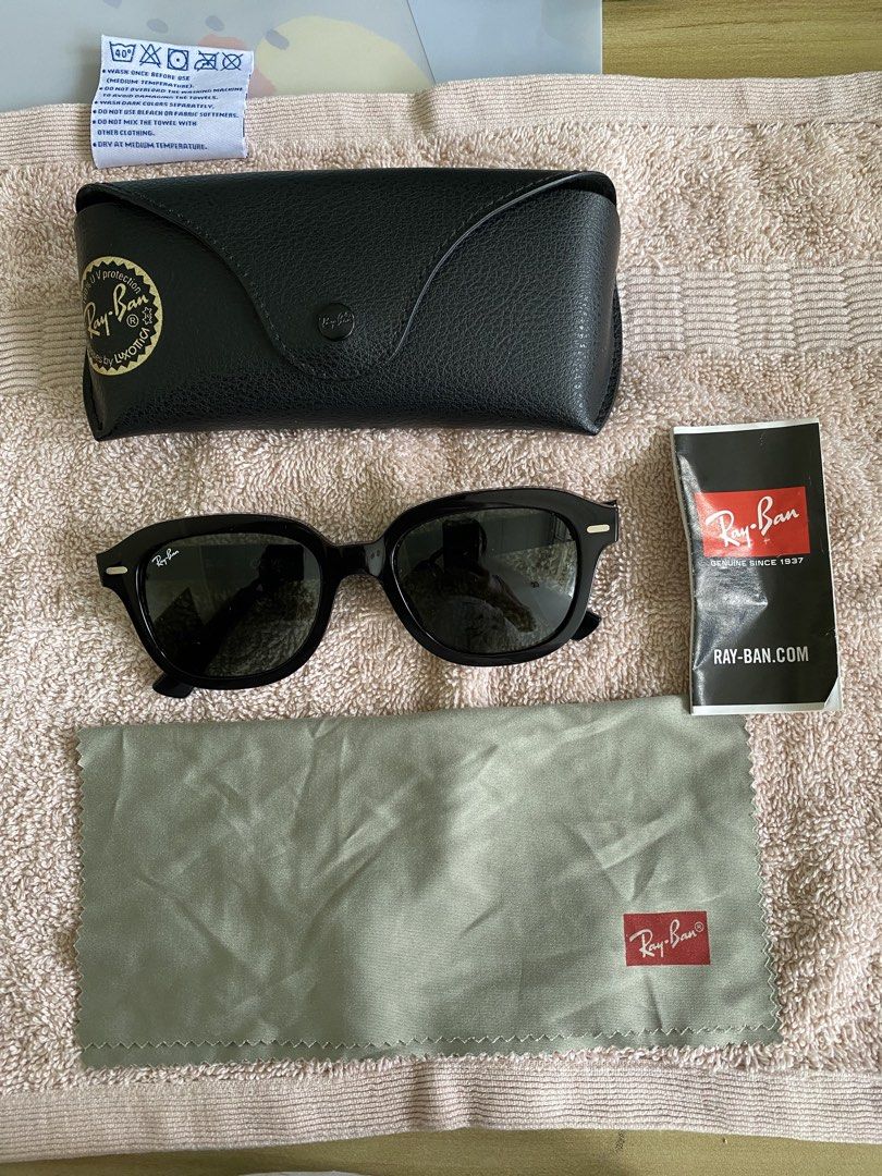 Ray-Ban ERIK RB4398F Sunglasses Black (Category: Sunglasses & Eyewear) located in Manila. Submitted by freestone_f18729 (Listing ID 1467628099, Image 1). Description: - Brand/Model: Ray-Ban Erik (RB4398F 901/31) - Size: 53-20-145 - Frame/Lens: Glossy black frames with dark green lenses - Condition: Clean overall, minimal wear on frames - Inclusions: Original leather case, cleaning cloth, and product booklet - 100% authentic and ready to ship! -un