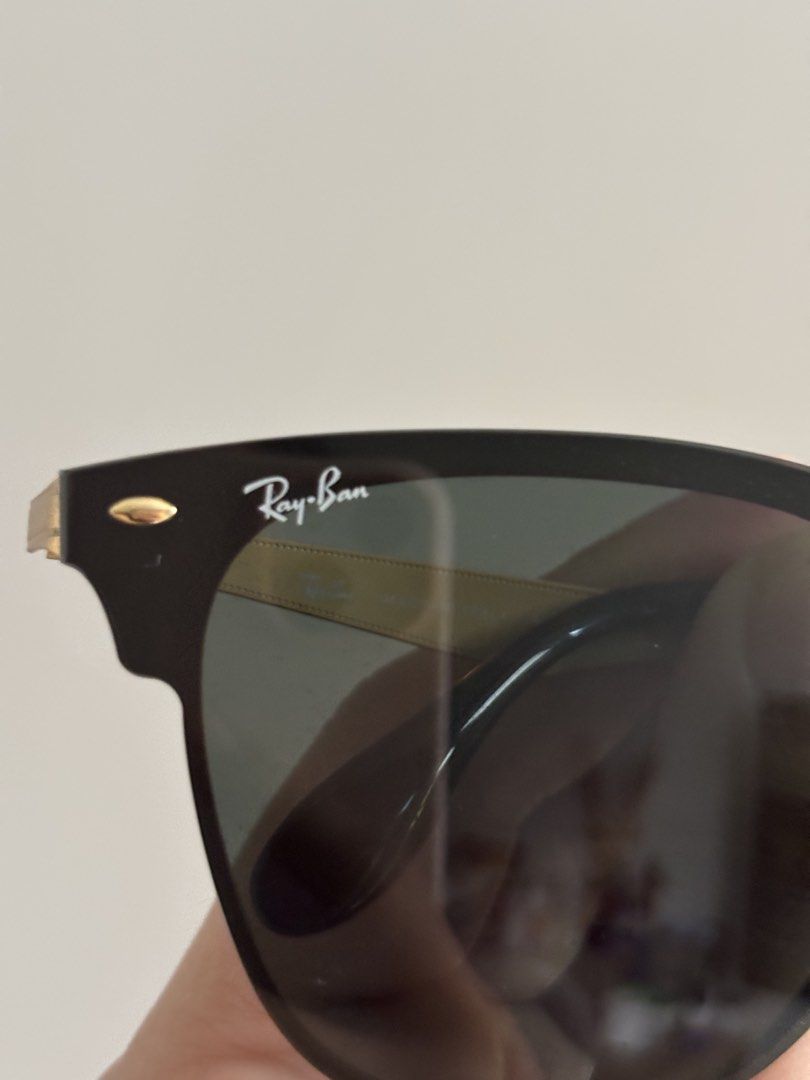 Ray-Ban Ray-Ban Clubmaster Square Frame Sunglasses (Category: Sunglasses & Eyewear) located in Quezon City. Submitted by prelovedbysasha_ (Listing ID 1467625583, Image 2). Description: preloved. with serial no. of authenticity. .