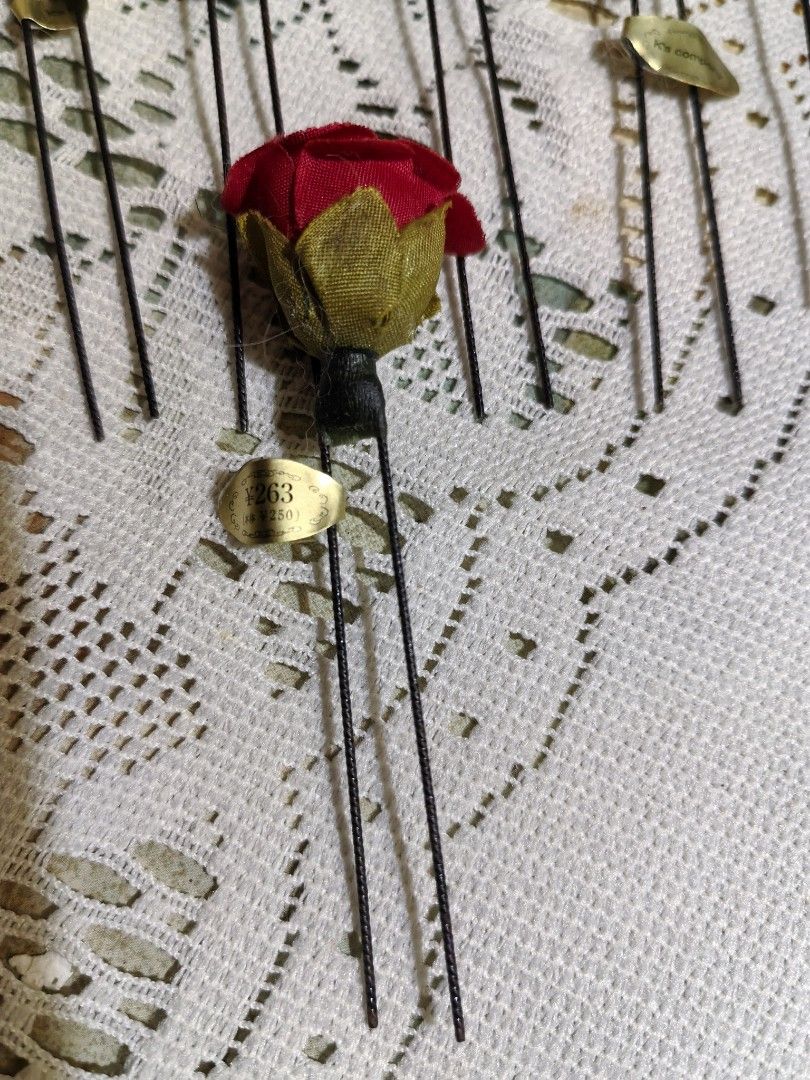 Red rose hair accessories/pc (Category: Hair Accessories) located in Manila. Submitted by luckycharm_215 (Listing ID 1467713599, Image 2). Description: inserted into the hair.