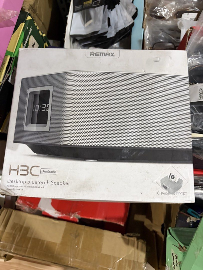 Remax H3C Desktop bluetooth speaker (Category: Soundbars, Speakers & Amplifiers) located in Baguio. Submitted by suffering (Listing ID 1467812991, Image 1). Description: Baguio location Brandnew.