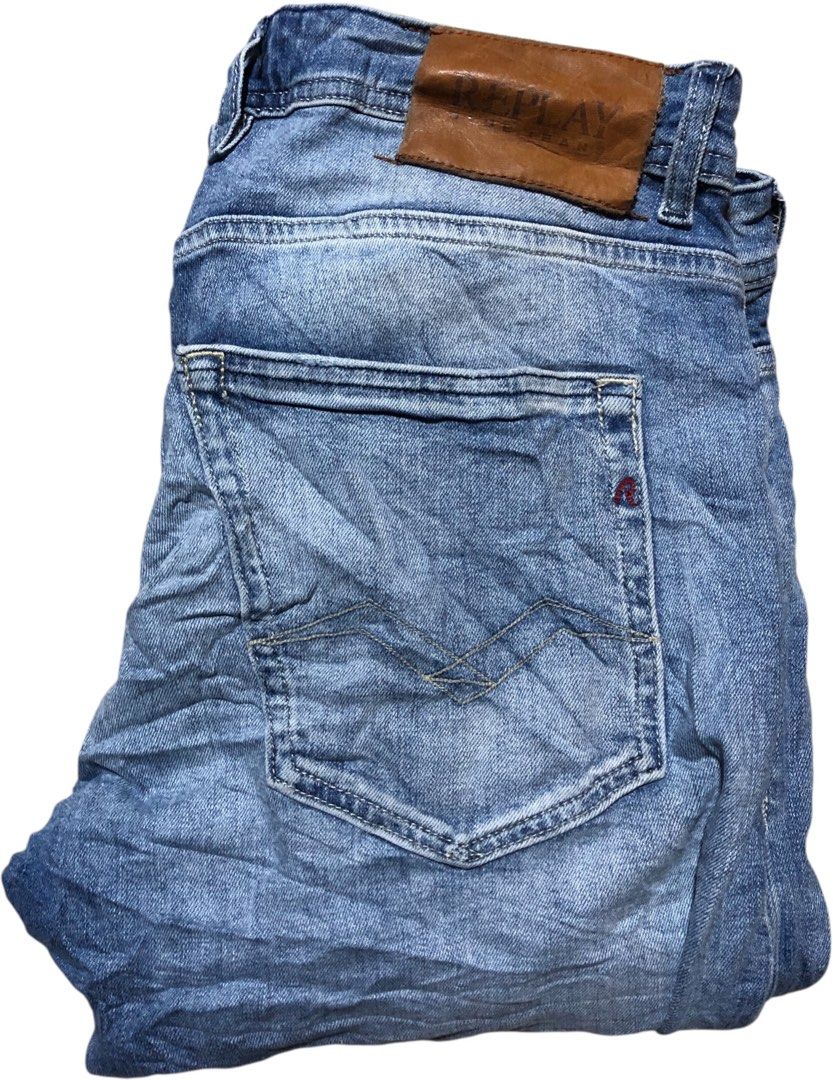 REPLAY GROVER DENIM SPANDEX (Category: Jeans) located in General Trias. Submitted by gracesabel55302 (Listing ID 1467719599, Image 1). Description: REPLAY GROVER DENIM SPANDEX SIZE….32-34 LENGTH…42.5 LEGHOLE…7 PRICE..₱580.