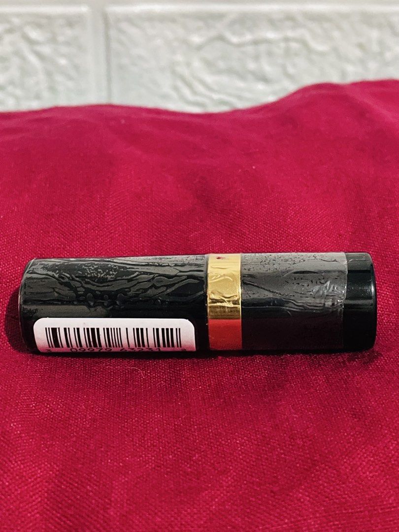 Revlon Blushing Mauve Lipstick (Category: Makeup) located in Manila. Submitted by myshanshine (Listing ID 1467832634, Image 3). Description: Revlon Blushing Mauve Lipstick Simple and elegant lippie Perfect for everyday wear and special occassions.