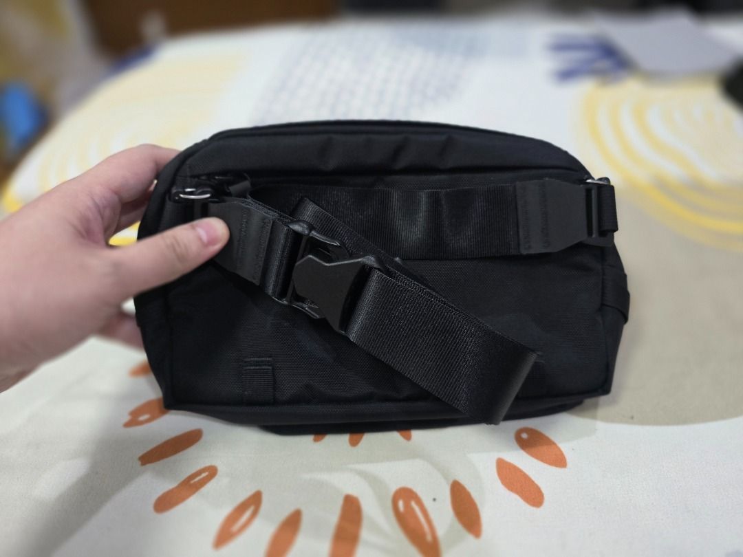 Rework Toshi Sling Bag V2 - 2.5L (Category: Shoulder Bags) located in Caloocan City. Submitted by elcian (Listing ID 1467698028, Image 2). Description: **FOR SALE: Toshi Sling V2 2.5L **Almost Brand New | Excellent Condition** Looking for a compact, stylish, and functional everyday sling? The **Toshi Sling V2 2.5L** is a great choice for anyone who prefers a minimalist setup without carrying a bulky bag. Perfect for mall trips, coffee runs, casua