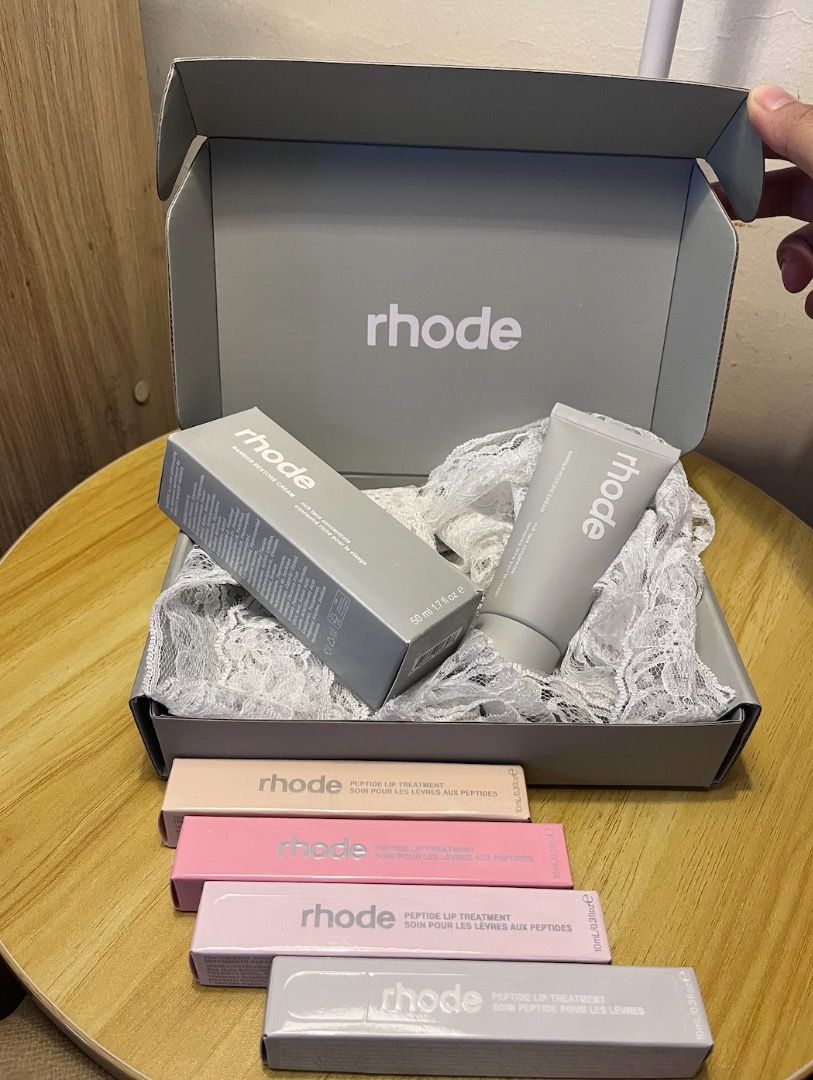 Rhode Lip Peptide (ON HAND) (Category: Makeup) located in Makati City. Submitted by glowcart.mnl (Listing ID 1467715449, Image 3). Description: more scents available dm for negotiations ! :)).