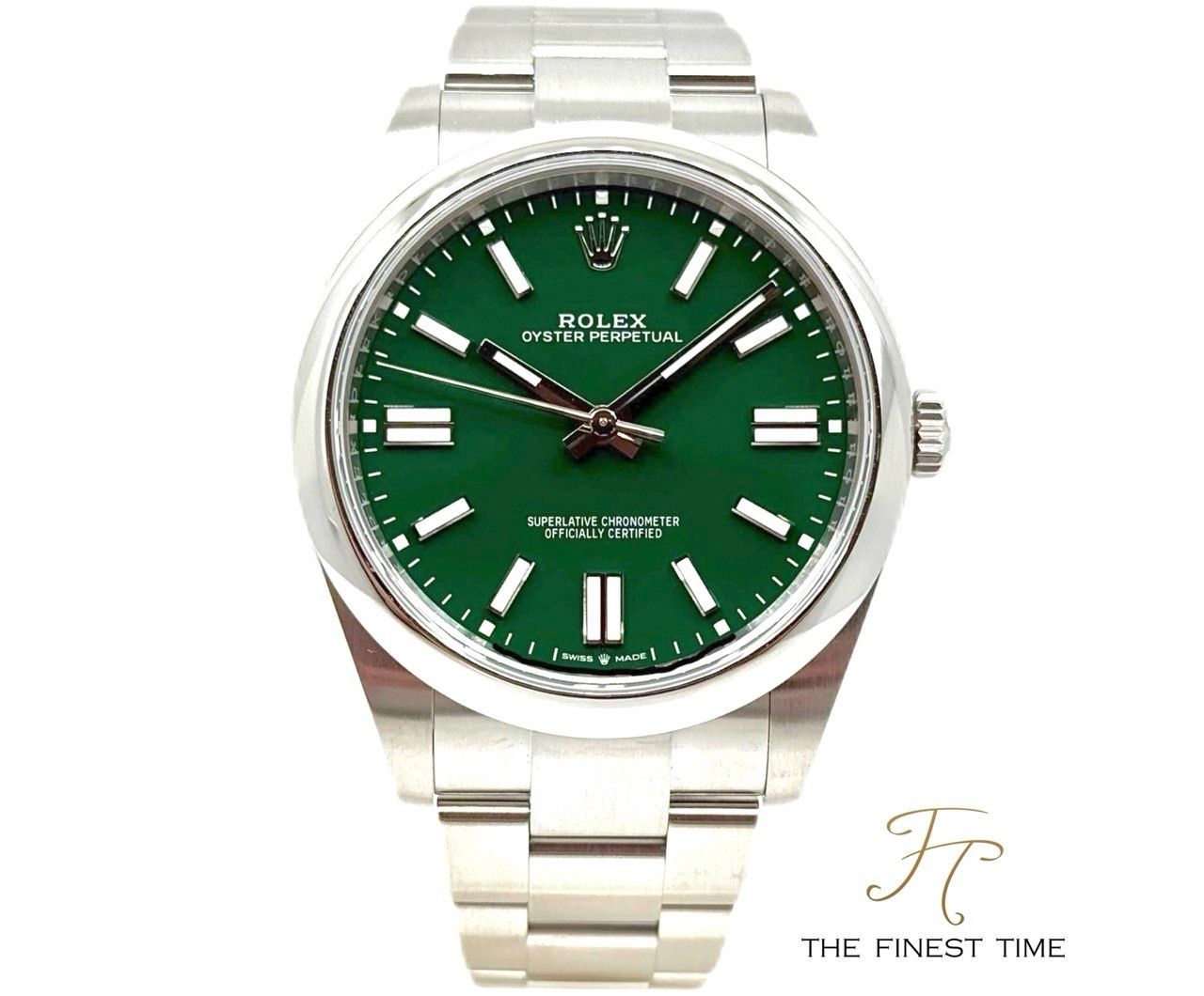 Rolex Oyster Perpetual 41 124300 Green _ Feb 2023 (Category: Watches) located in Singapore. Submitted by thefinesttime (Listing ID 1467637481, Image 1). Description: Model: Rolex Oyster Perpetual 41 Reference: 124300 Case Diameter: 41MM Dial Color: Green Material: Steel Bezel Material: Steel Bracelet Material: Steel Series: Alphanumeric New or Used: Used Box & Paper: Yes,full set with white tag Date of Purchase: February 2023 Warranty: 5-yrs fr p