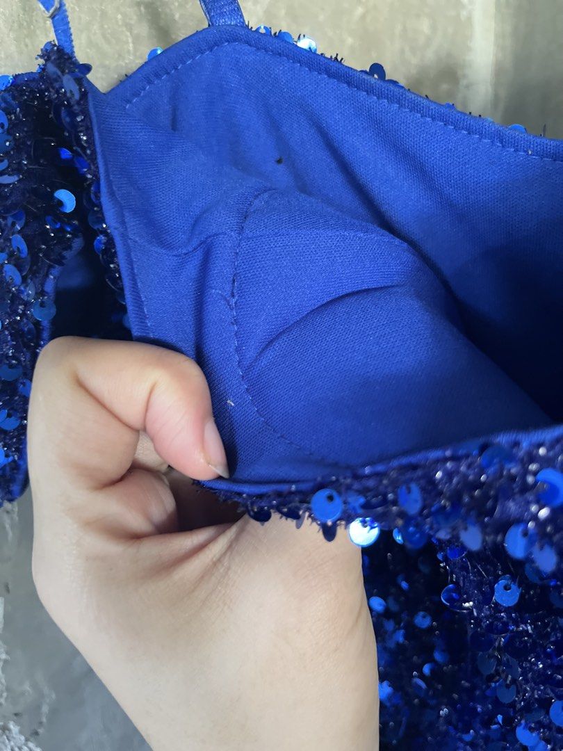 Royal Blue Sequin Formal Evening Gown With Slit (Category: Evening dresses & gowns) located in Baguio. Submitted by silentphoenix-6a1a (Listing ID 1467838077, Image 3). Description: .