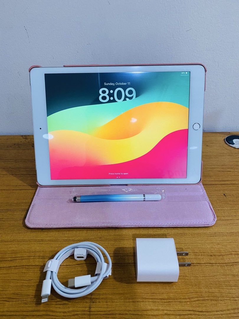 RUSH!! iPad 7th Gen 128gb with Cellular and Wifi (Category: iPad) located in Manila. Submitted by hossingadgets (Listing ID 1467733259, Image 1). Description: For Sale Only, iPad 7th Gen 128gb with Cellular ✅Very Good Condition ✅Touch ID, TrueTone Working ✅Good Battery Health ✅No Sim Restriction ✅Updated to iOS 18.7.1 ✅With free Rotating Case, Screen Protector, Stylus Pencil and Charger PM if interested, slightly negotiable.
