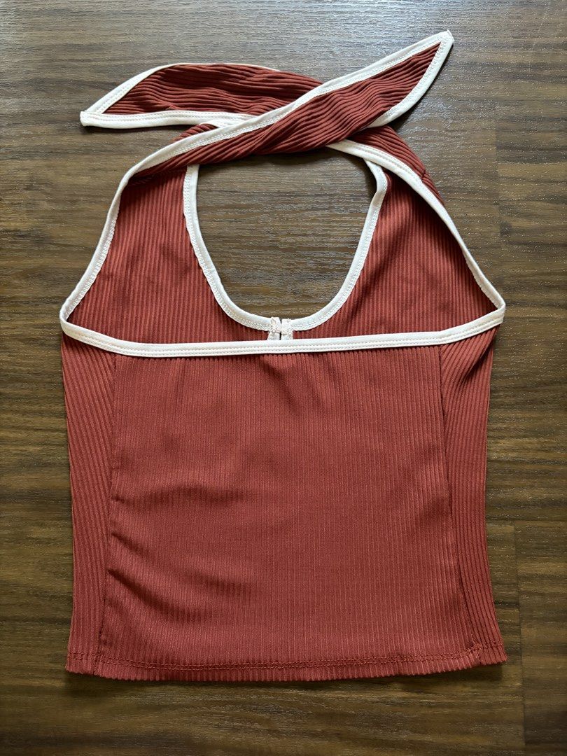 Rust Orange Ribbed Halter Crop Top (Category: Sleeveless) located in Quezon City. Submitted by snoopiii (Listing ID 1467679436, Image 2). Description: RFS: Decluttering Loc: QC.