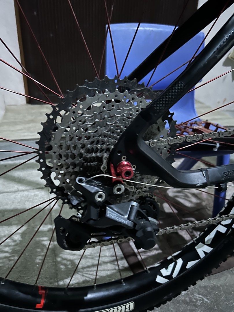 sagmit evolution r8 27.5 (Category: Bicycles) located in Manila. Submitted by mharkdane (Listing ID 1467669014, Image 2). Description: Frameset: Sagmit evolution r8 27.5M Sagmit evo3 fork Cockpit: unknown sagmit riser handlebar sagmit chaser stem unknow saddle uno seatpost groupset: shimano deore sgs m6100 12s rd sagmit edison 12s shifter sagmit 12s cogs unknown chain sagmit evo3 crank arm sagmit dx2 pedal sagmit chain ring 36t shimano mt200 brak