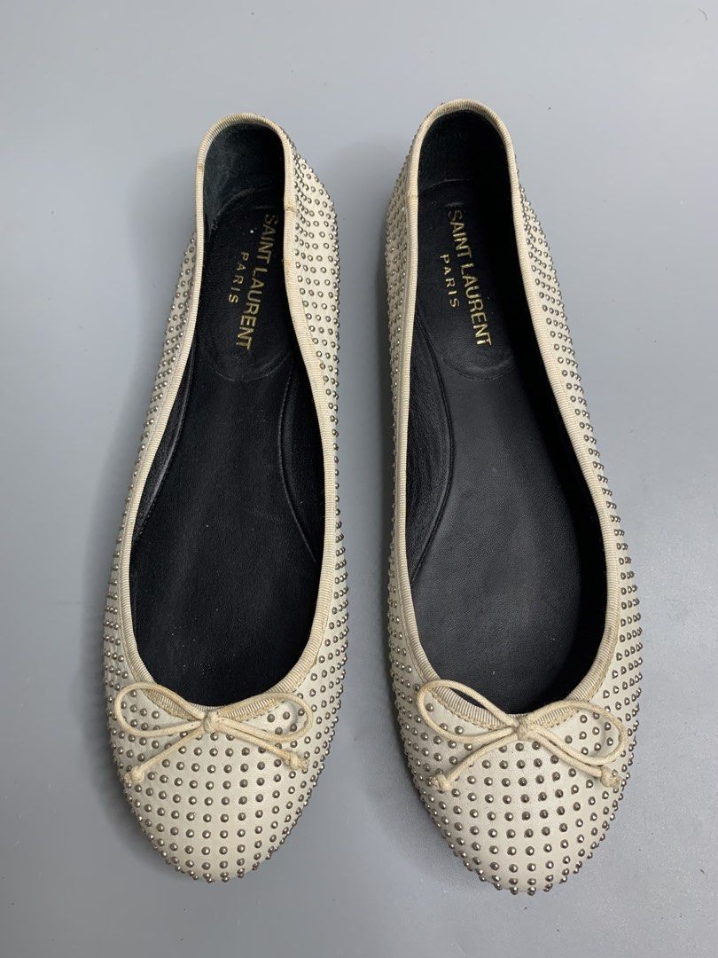 Saint Laurent Paris (Category: Flats & Sandals) located in Binan City. Submitted by disqualified_but_undefeated (Listing ID 1467772815, Image 3). Description: Saint Laurent Paris Studded Ballet Flats Womens Size- 36.5 In Good Condition •No Inclusions •Pair Only •Minimal Dirts Due To Usage •Please Check Detailed Photos Posted For Your Reference Thankyou!!! •These shoes are the Saint Laurent Studded Leather Ballet Flats, featuring ivory/white leath