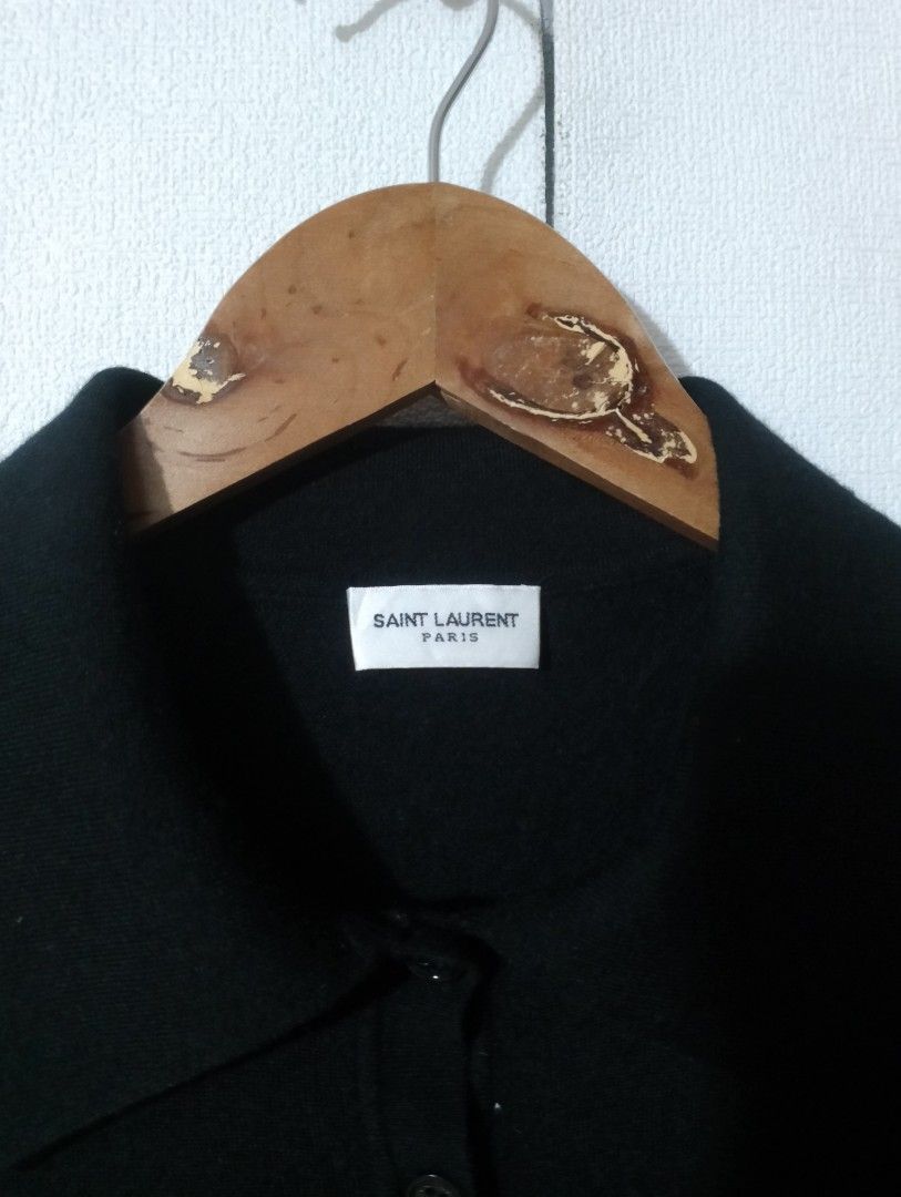 Saint Laurent Paris (for her) (Category: Tshirts & Polo Shirts ) located in Iligan City. Submitted by jh_pr0 (Listing ID 1467732405, Image 2). Description: Saint Laurent Paris Good as new 17x20 10/10 no issue 690+sf.