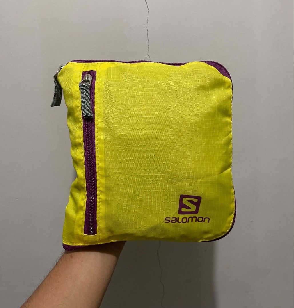 Salomon Packable Duffel Bag (Category: Sling Bags) located in Bacolod City. Submitted by abkicks_apparel (Listing ID 1467786575, Image 2). Description: Salomon Packable Duffel Bag 25 to 30 Liters Capacity 28cm x 50cm Dimensions Multiple Compartments Authentic Original As New Condition No Hidden Issues Pm.