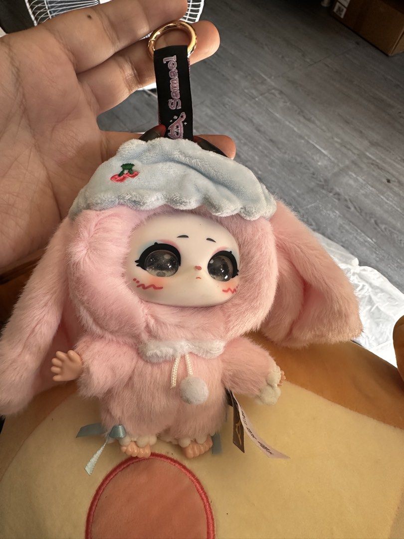 Samael Magic Wardrobe plush bag charm (Category: Plushies & Soft Toys) located in Baguio. Submitted by cherylcaps95 (Listing ID 1467659995, Image 1). Description: Like new.