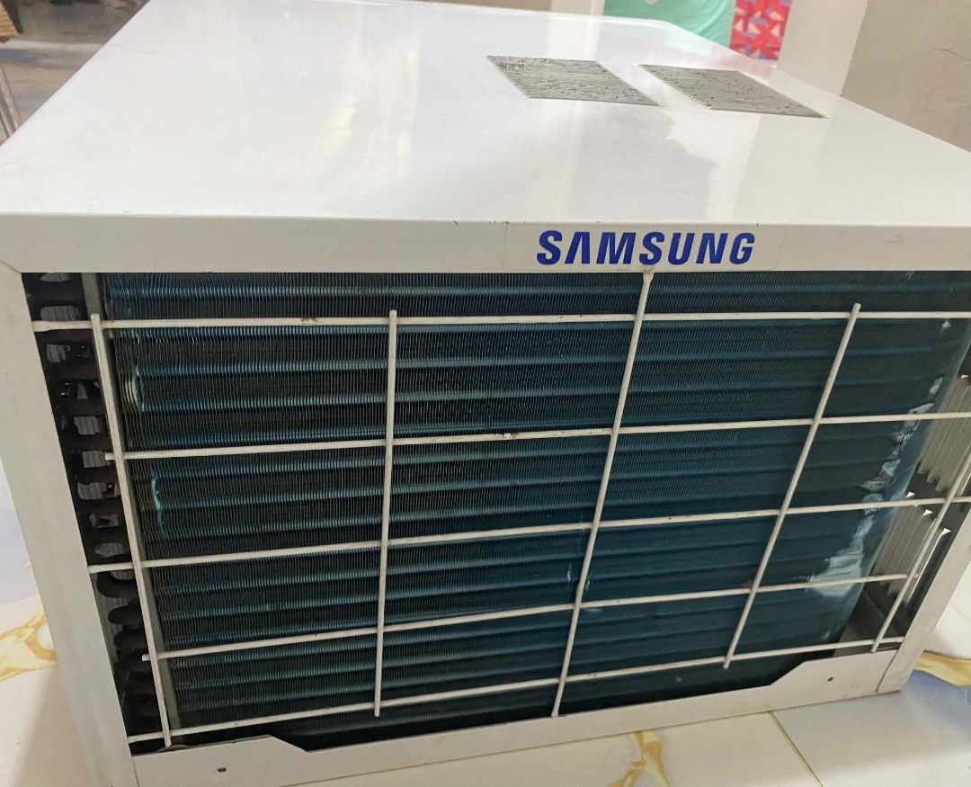 Samsung full inverter 1hp (Category: Air Conditioning and Heating) located in Manila. Submitted by jov2424 (Listing ID 1467760423, Image 2). Description: no issue of repair like as new cod testing nyo bago bayaran kahit pa check nyo sa tecnician.