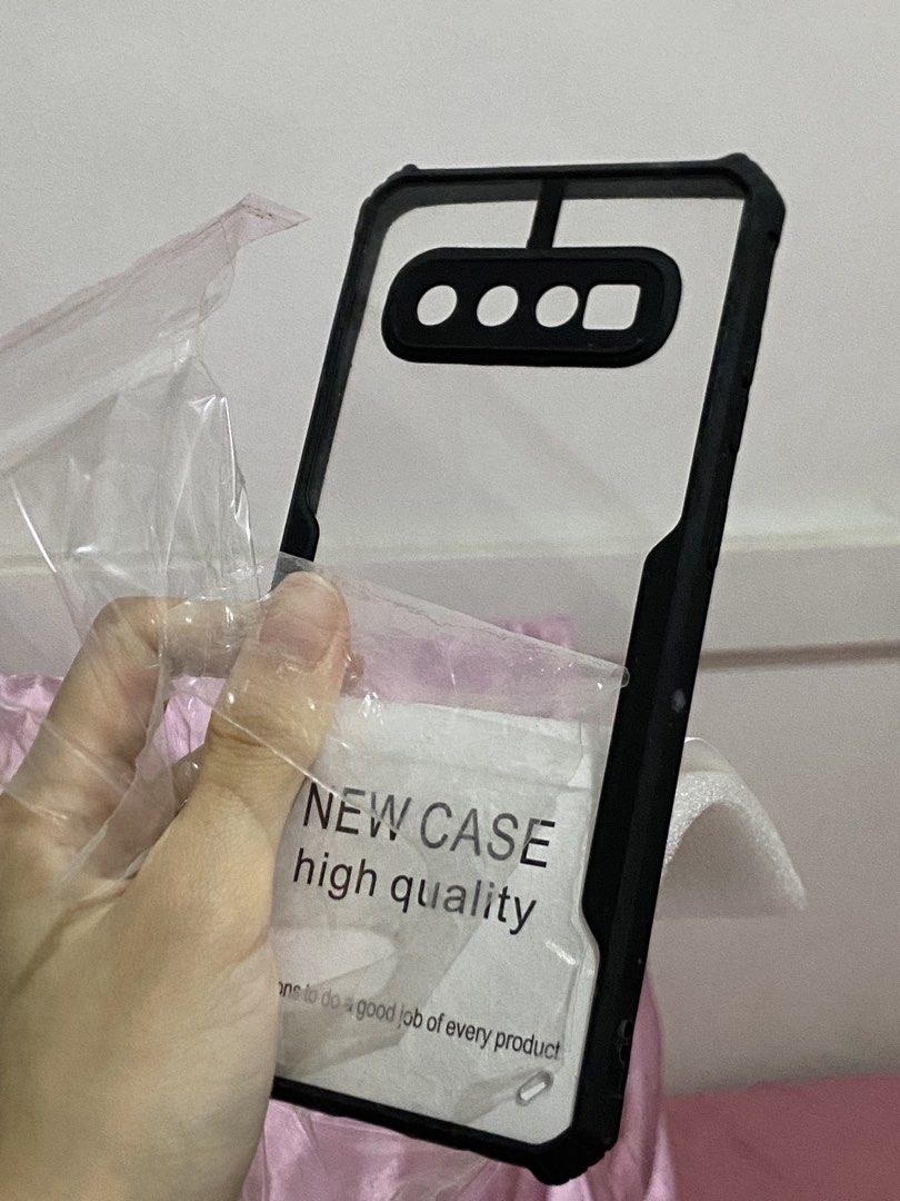 Samsung S10 Plus Transparent Phone Case Clea Phone Case (Category: Cases & Sleeves) located in Quezon City. Submitted by addy_addy (Listing ID 1467725489, Image 3). Description: - Compatible model: Samsung S10 Plus - Design: Transparent clear back with stylish black bumper frame.