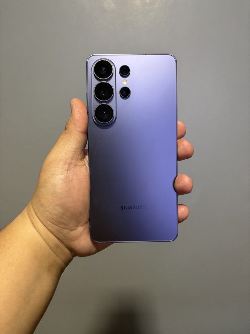 SAMSUNG S26 ULTRA 256GB COMPLETE (Category: Samsung) located in Quezon City. Submitted by navigadgetsbuyandsell (Listing ID 1465961469, Image 3). Description: ❤️ FOR SALE OR SWAP ❤️ UNIT : SAMSUNG S26 ULTRA COLOR : COBALT VIOLET MEMORY : 256GB MODEL NAME : SM-S948B/DS DATE OF PURCHASED : 05/15/26 ✅ COMPLETE ✅ NTC ✅ DUAL SIM ✅ SNAPDRAGON 8 ELITE GEN 5 ✅ NO SIM RESTRICION ✅ NO ISSUE ✅ NO DENTS ✅ GOOD AS NEW RESET UPON MEETUP NO HISTORY OF REPAIR 💸