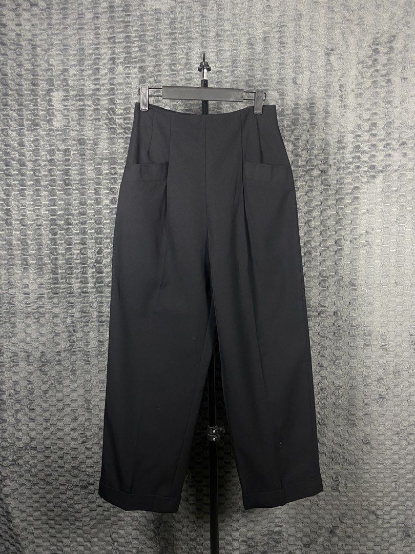 Sandro Black Pleated Trousers (Category: Other Bottoms) located in Bacolod City. Submitted by treasurehunts.6100 (Listing ID 1467628548, Image 1). Description: Sandro Black Pleated Trousers Condition - Excellent Color - Black Color rate - 9.8 / 10 No Flaws Size Dimensions : Waist - 27 - 28 Length - 37 Thigh - 12 Leg Opening -9 Brands you might find on my profile : ( Cos, Uniqlo, H&M, Zara, Muji, Ralph Lauren, Hugo Boss, Fred Perry, Lacoste, Arman