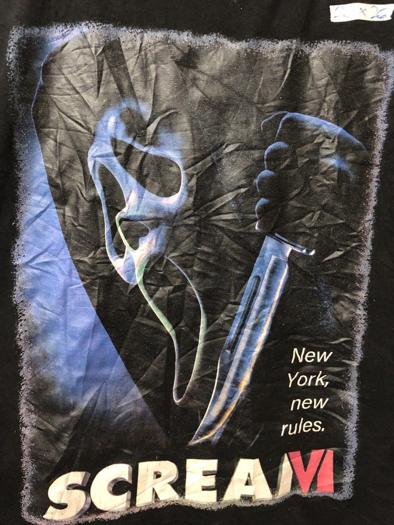 SCREAM Horror Shirt (Category: Tshirts & Polo Shirts ) located in Manila. Submitted by raremountain00 (Listing ID 1467777760, Image 2). Description: Authentic Excellent condition Medium Fit No issue.