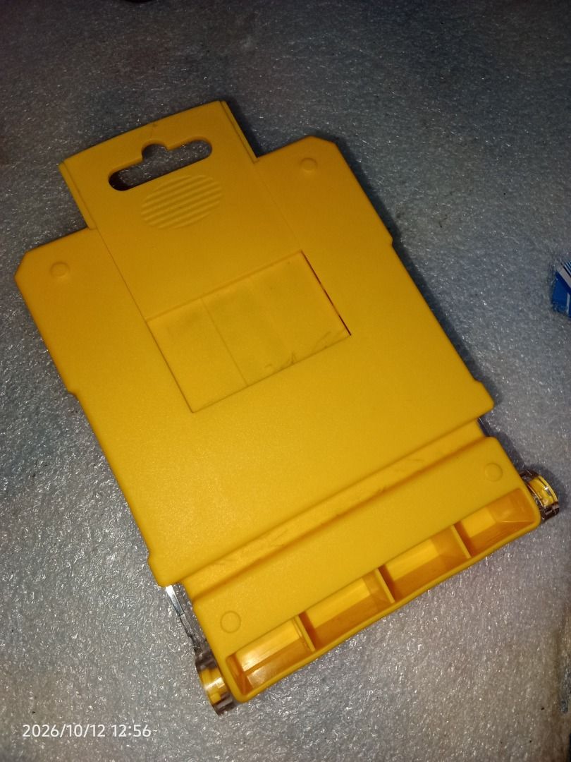 screwdriver set (Category: Laptops & Notebooks) located in Manila. Submitted by biboyumidigi (Listing ID 1467827140, Image 1). Description: .