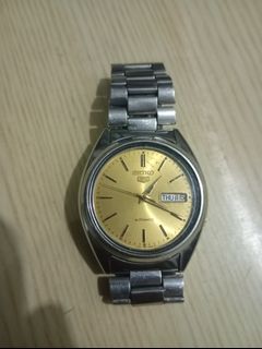 (Category: ) located in . Submitted by quick_deals_great_finds2 (Listing ID 1467734251, Image 1). Description: .