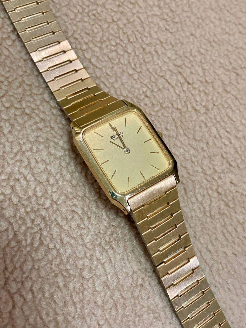 Seiko Watch Tank (Category: Luxury Watches) located in Manila. Submitted by shaira_bash (Listing ID 1467781852, Image 1). Description: Seiko Watch Tank All Original Ref: 6530-5500 Quartz Movement Newly Replace Battery No fade Unisex size Condition: 9/10 Inclusion: Seiko Box ₱5,500🏷️ Pm for more details:.