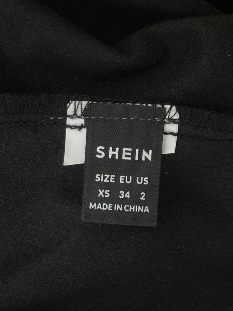 Shein Black Leather Jacket (Category: Coats, Jackets and Outerwear) located in Manila. Submitted by shk_20 (Listing ID 1467695296, Image 2). Description: MOP: GCASH SHIPPING: J&T.