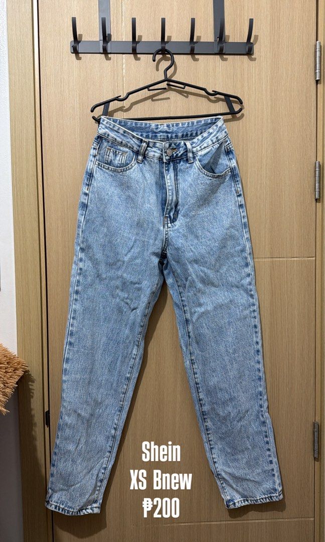 SHEIN BRAND NEW JEANS (Category: Jeans) located in Quezon City. Submitted by la.sirena (Listing ID 1467818241, Image 1). Description: .