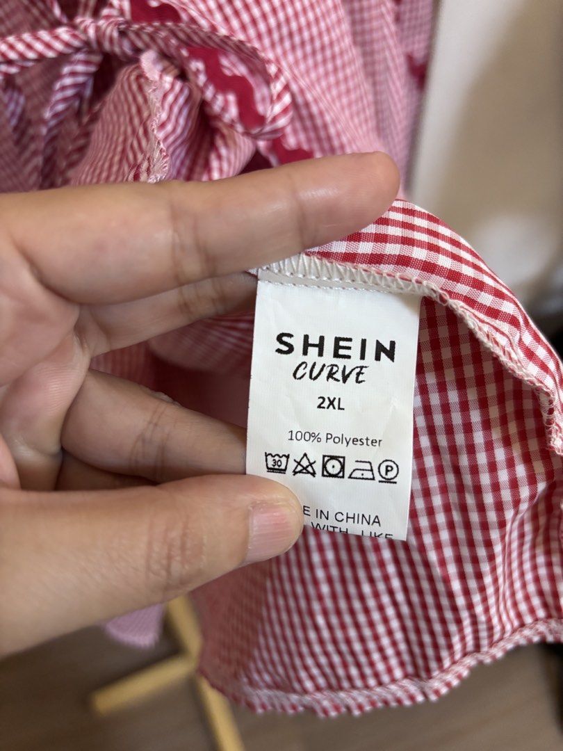 SHEIN Curve Red Gingham Check Blouse Size 2XL (Category: Blouses) located in Quezon City. Submitted by onlinebazaare (Listing ID 1467735753, Image 2). Description: .