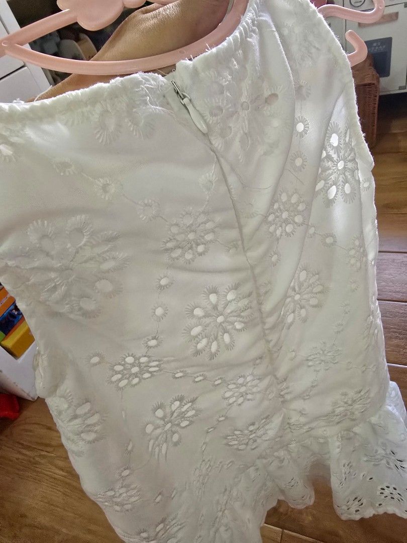 Shein dress (Category: Babies & Kids Fashion) located in Quezon City. Submitted by aslvn (Listing ID 1467633959, Image 2). Description: for 2-3years old. worn once. with zipper at the back.