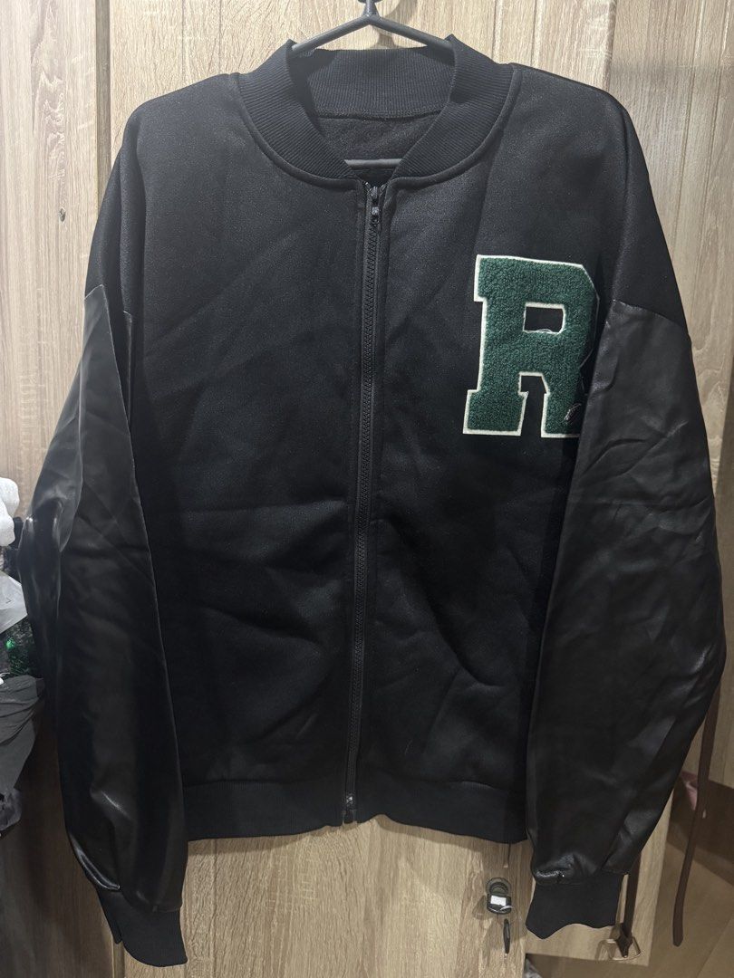 Shein Varsity Leather Jacket (Category: Coats, Jackets and Outerwear) located in Las Pinas. Submitted by ahphnp (Listing ID 1467702410, Image 1). Description: Medium to Large for women Medium men.