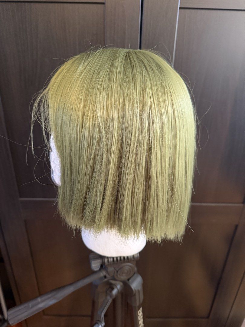 Short Green Micro Bang Wig (Category: Hair) located in Caloocan City. Submitted by olimijme (Listing ID 1467604491, Image 2). Description: Short Green Micro Bang Wig -soft -good quality -microbangs Shipping through Lalamove or Grab only, fee to be shouldered by buyer.