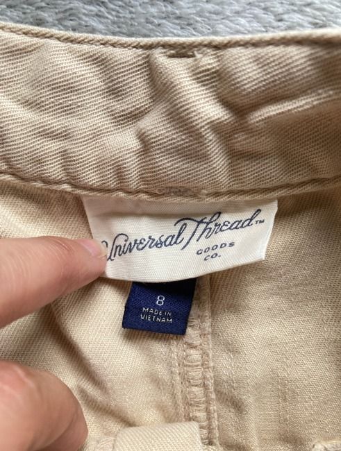 Shorts (Category: Shorts) located in Rizal. Submitted by sheeraay (Listing ID 1467673971, Image 3). Description: - Brand: Universal Thread Goods Co. - Size: 8 -waist line up to 15 inches - Color: Classic Beige - Material: Twill cotton fabric with visible stitching.