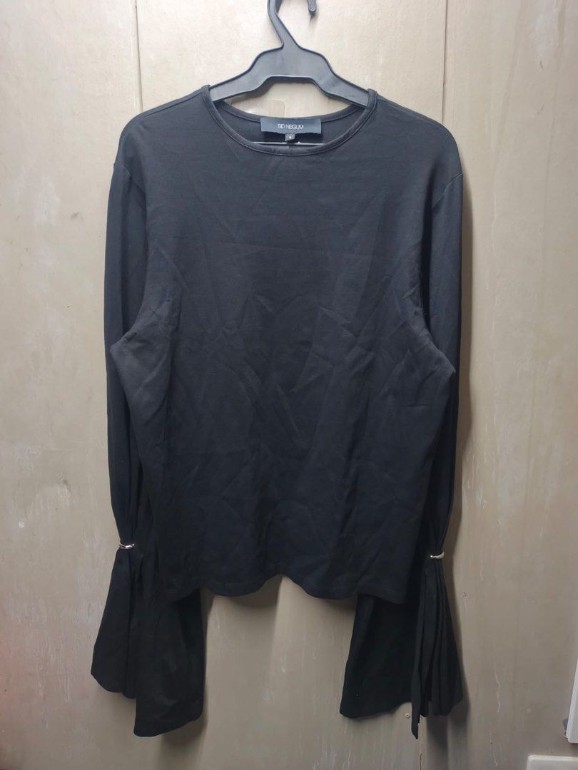SID NEIGUM (Category: Longsleeves) located in Dasmarinas. Submitted by jessputrages (Listing ID 1467781037, Image 1). Description: For sale Sid neigum Excellent condition No issue 800 plus shipping fee Pm for more details.