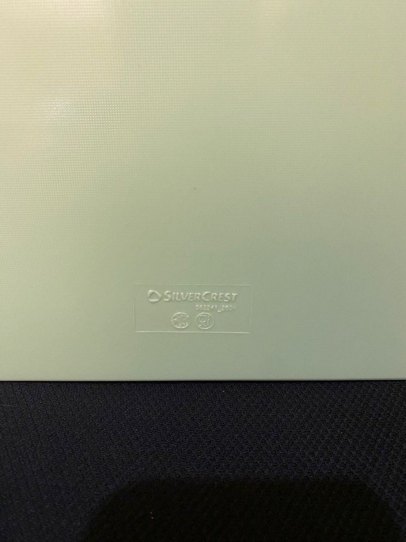 SilverCrest Light Green Cutting Board Mat 502241 2004 (Category: Craft Supplies & Tools) located in Baguio. Submitted by thrift_bonita (Listing ID 1467835671, Image 2). Description: - Brand/Model: SilverCrest (Model No. 502241 2004) - Color: Light Green - Design: Dual-sided (textured surface on one side, smooth on the reverse) - Shape: Rectangular - Use: Handy kitchen accessory perfect for daily food preparation - Condition: Good, ready to use -b